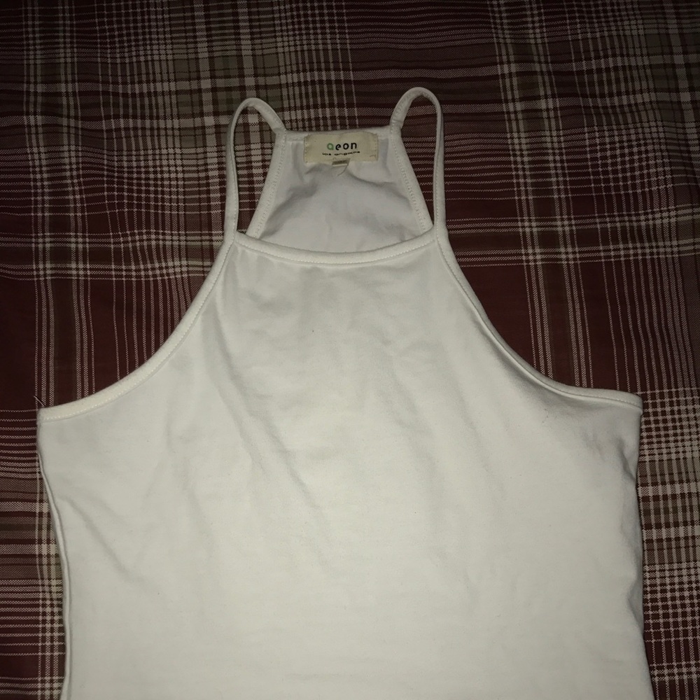 High neck tank